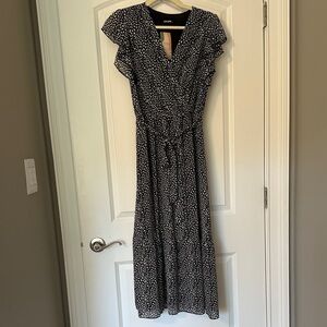 Elegant Black and White Midi Dress